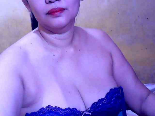 SweetMonlight webcam