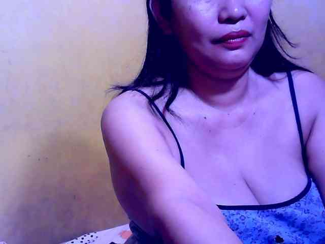 SweetMonlight webcam