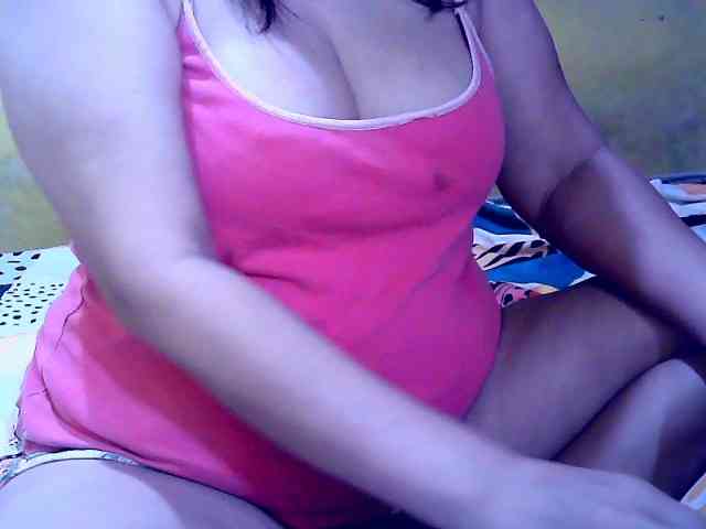 SweetMonlight webcam