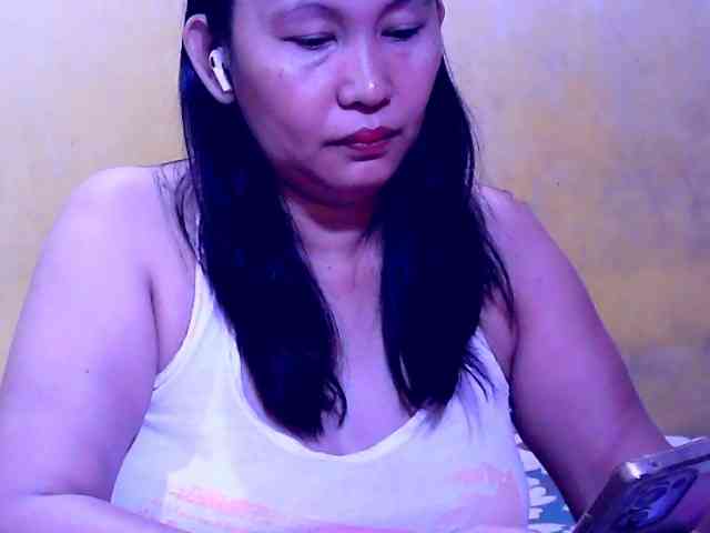 SweetMonlight webcam