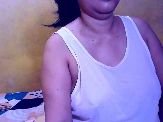 SweetMonlight webcam