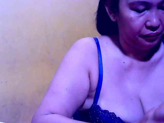 SweetMonlight webcam