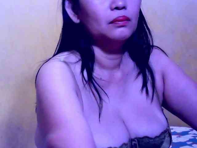 SweetMonlight webcam