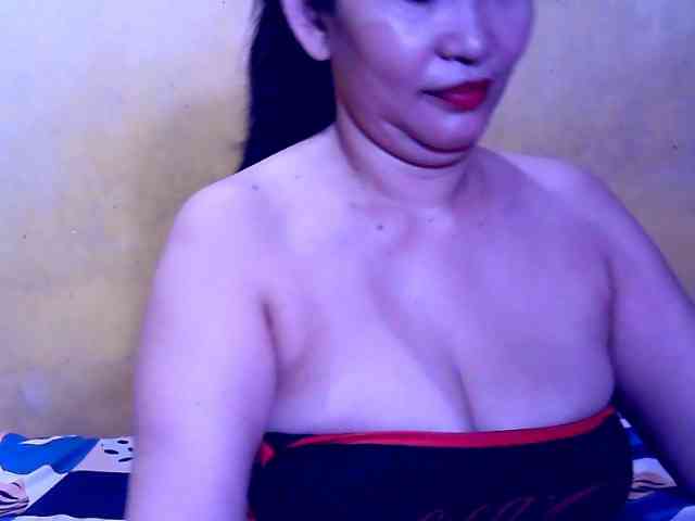 SweetMonlight webcam