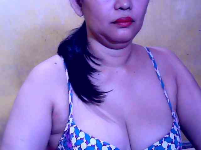 SweetMonlight webcam