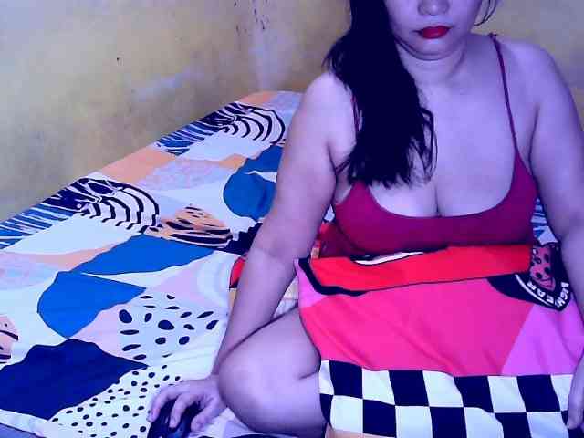 SweetMonlight webcam