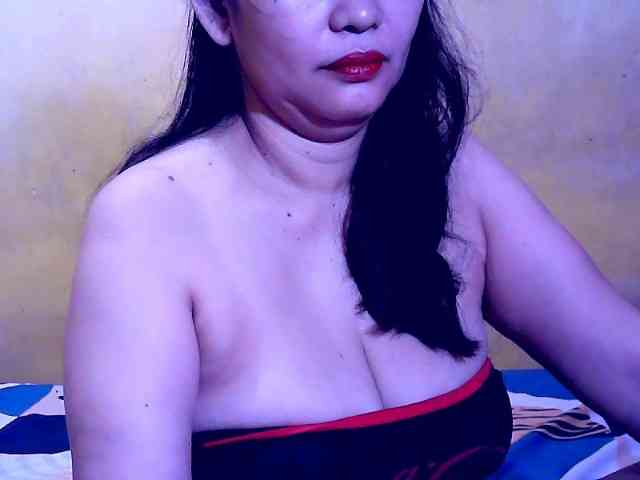 SweetMonlight webcam