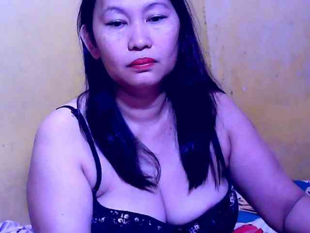 SweetMonlight webcam