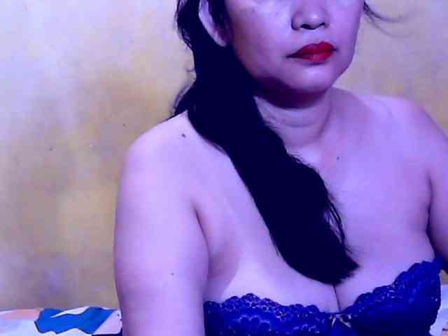 SweetMonlight webcam