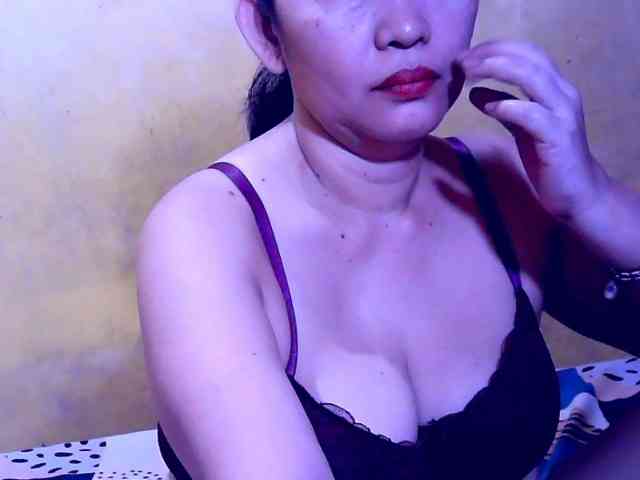 SweetMonlight webcam