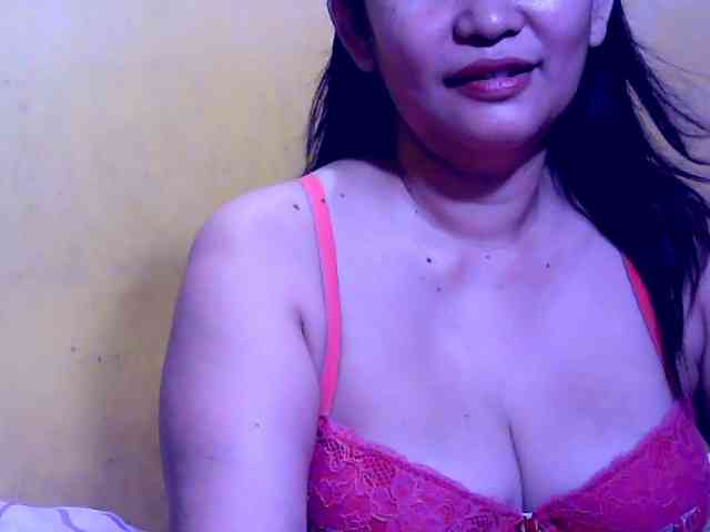 SweetMonlight webcam