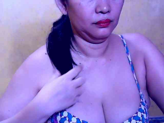 SweetMonlight webcam