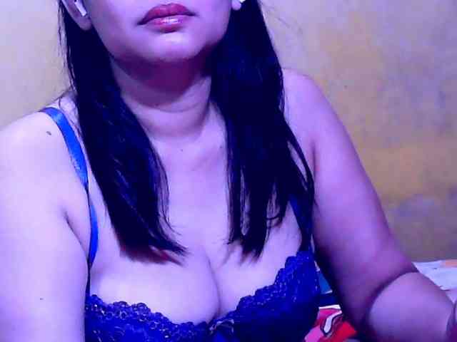 SweetMonlight webcam