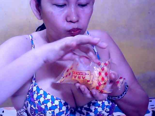 SweetMonlight webcam