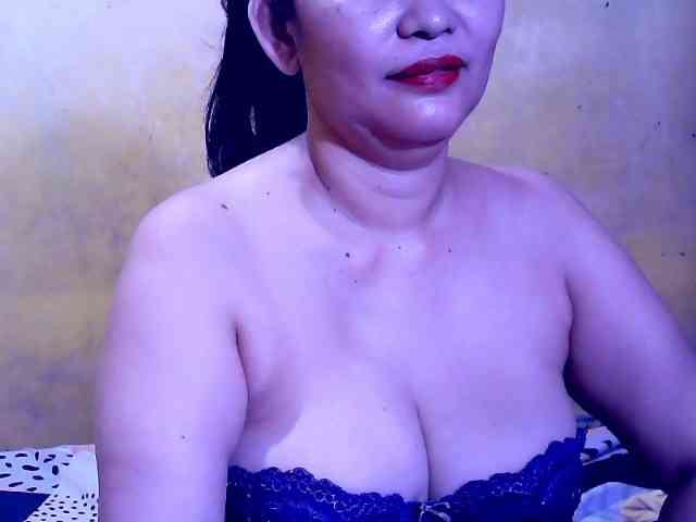 SweetMonlight webcam