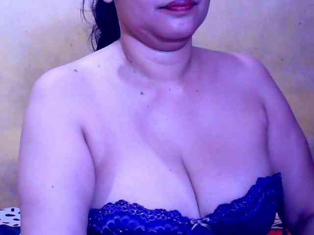 SweetMonlight webcam