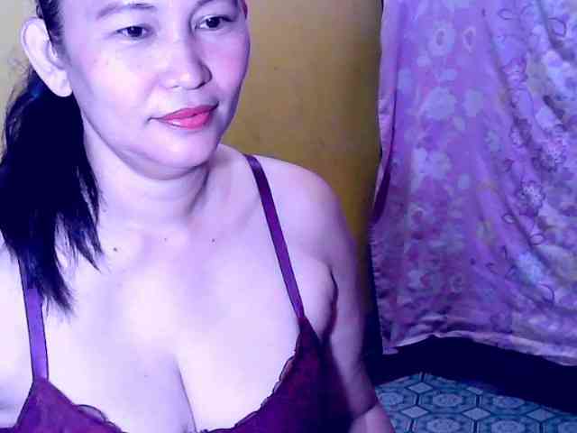 SweetMonlight webcam