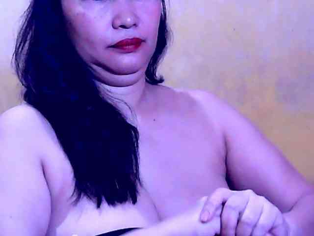 SweetMonlight webcam