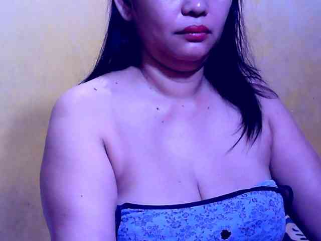 SweetMonlight webcam