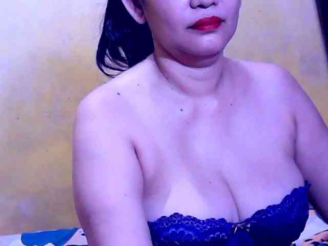 SweetMonlight webcam