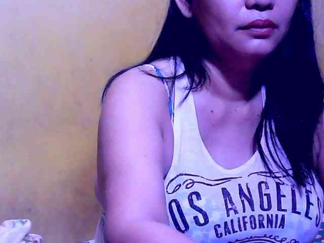 SweetMonlight webcam