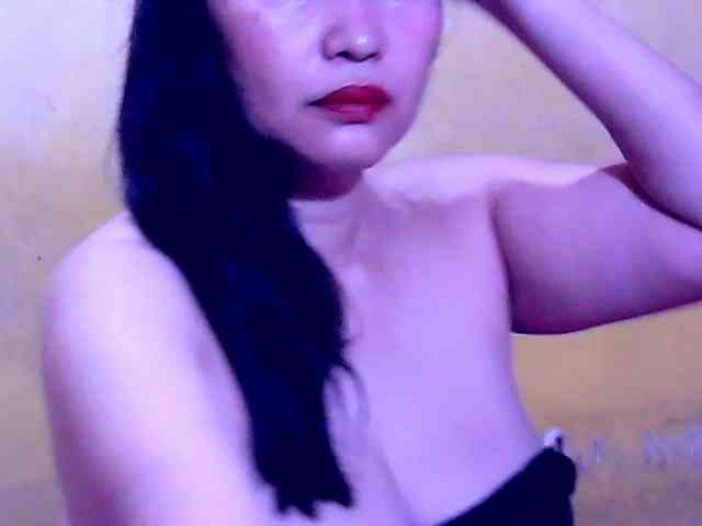 SweetMonlight webcam