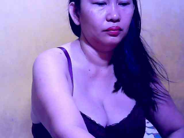 SweetMonlight webcam