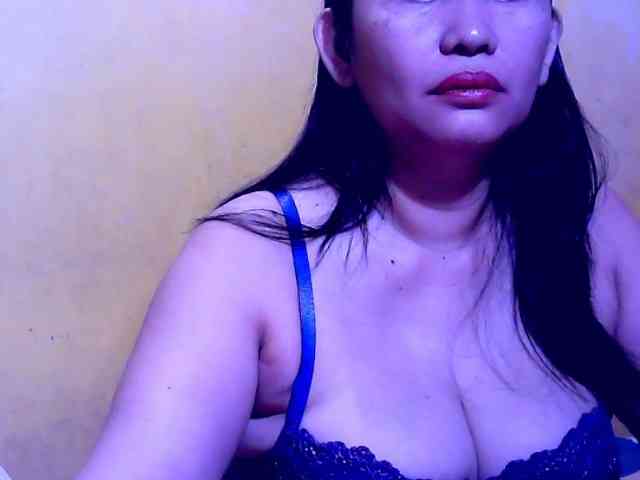 SweetMonlight webcam