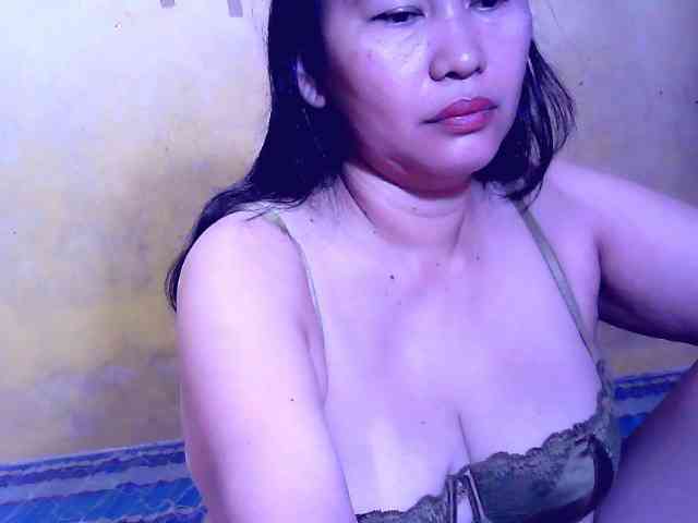 SweetMonlight webcam