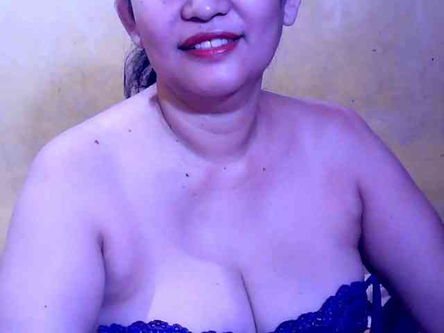 SweetMonlight webcam