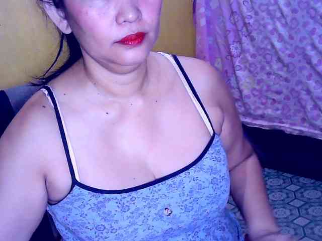 SweetMonlight webcam