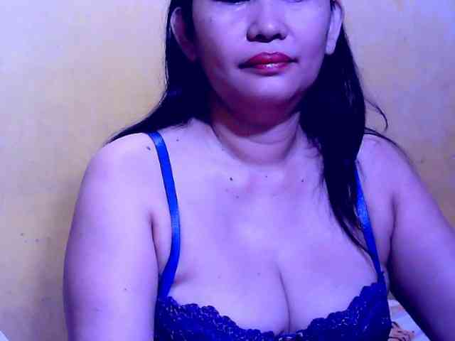 SweetMonlight webcam