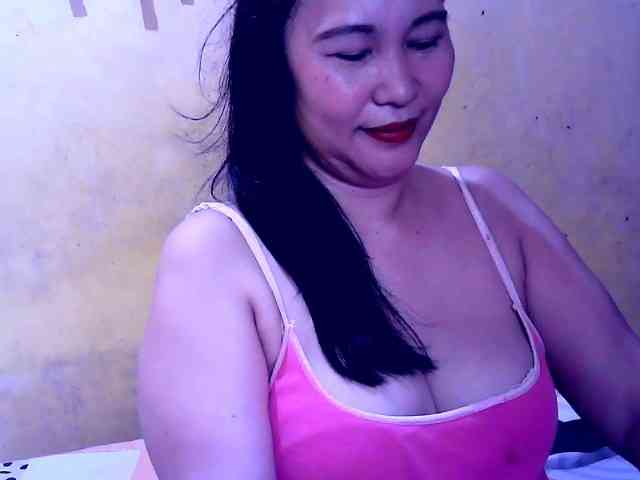 SweetMonlight webcam