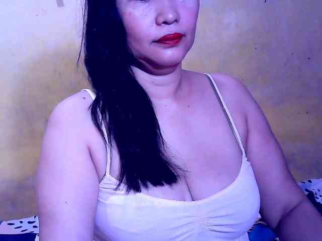 SweetMonlight webcam