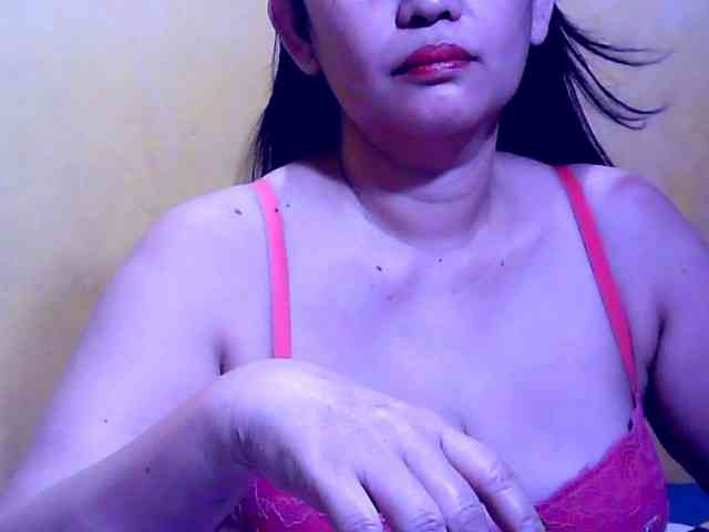 SweetMonlight webcam