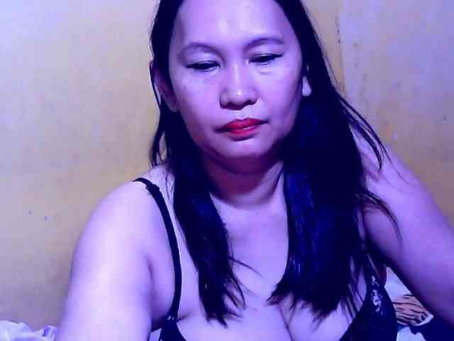 SweetMonlight webcam