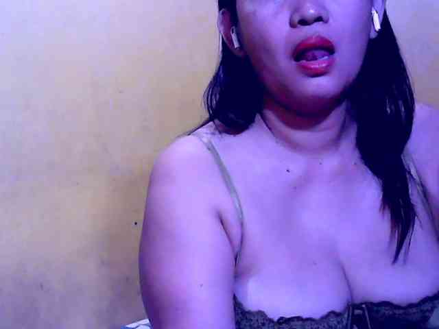 SweetMonlight webcam