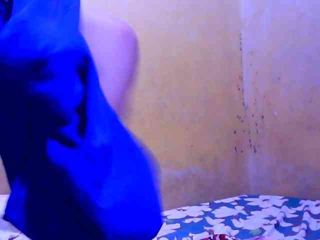 SweetMonlight webcam