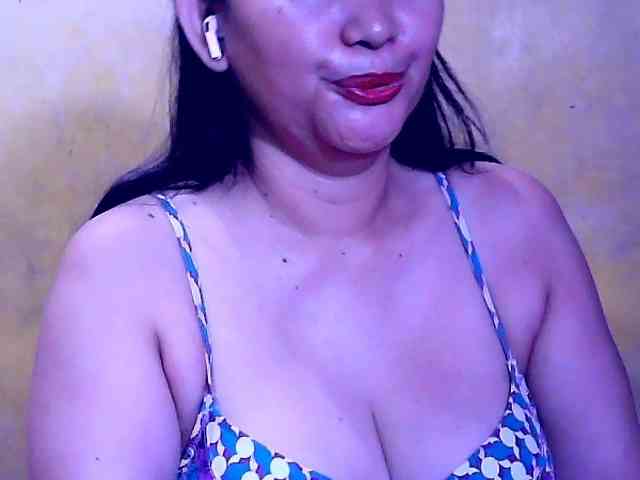 SweetMonlight webcam