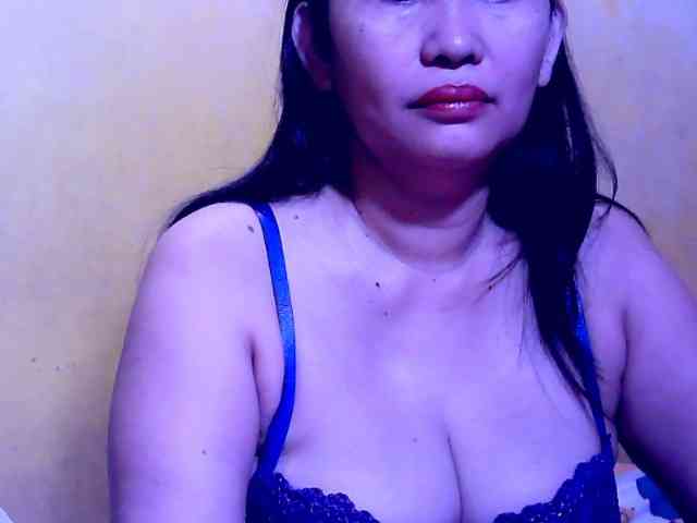 SweetMonlight webcam