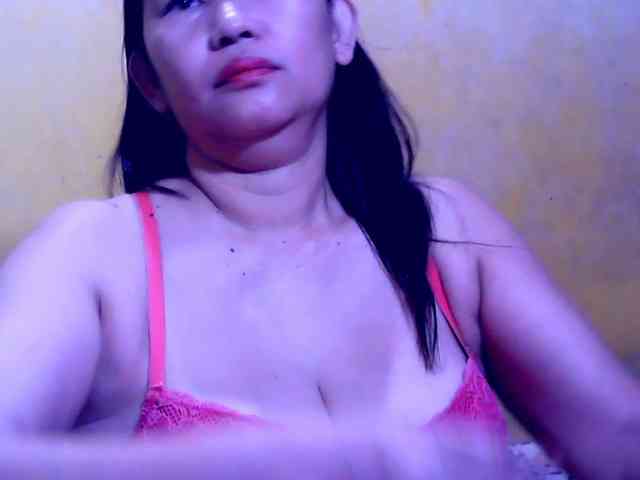 SweetMonlight webcam