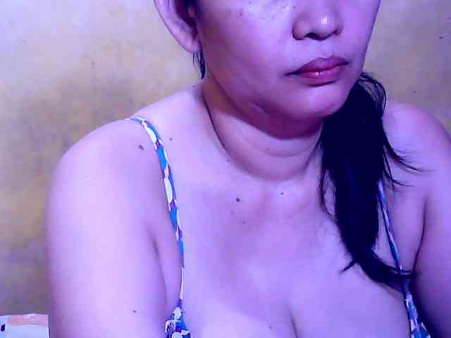 SweetMonlight webcam