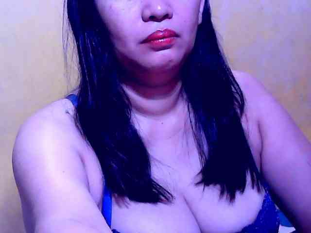 SweetMonlight webcam