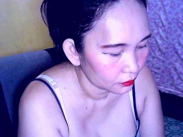 SweetMonlight webcam