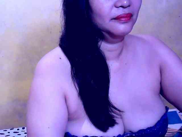 SweetMonlight webcam