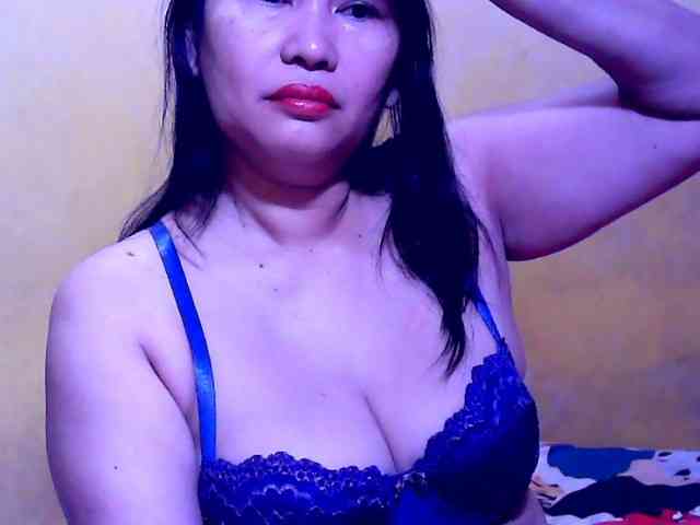 SweetMonlight webcam