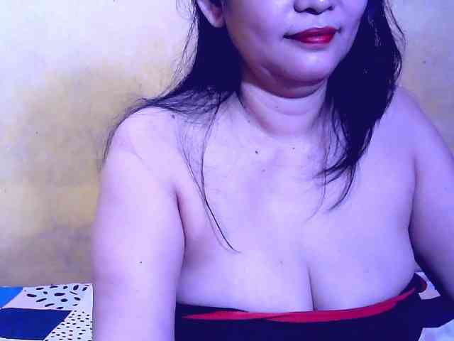 SweetMonlight webcam