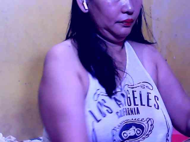 SweetMonlight webcam