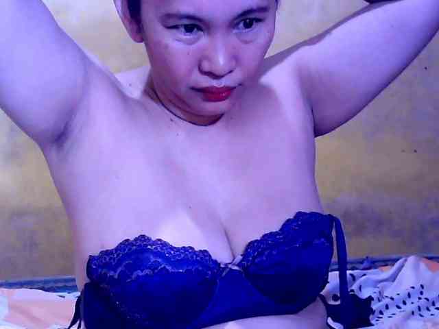 SweetMonlight webcam