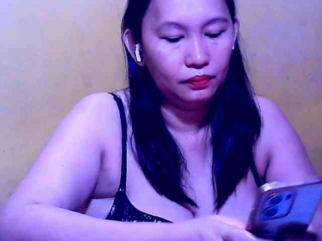 SweetMonlight webcam